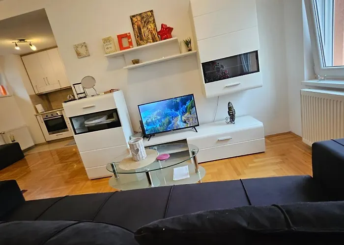 Sova דירה ורסאק